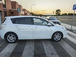 Blanco Usado 2014 Toyota Verso Comfort Monovolumen | 8490 € (Buen precio)