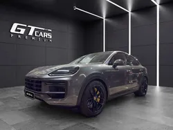 Gris Usado 2024 Porsche Cayenne Turbo SUV | 199.900 €
