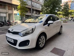 Blanco Usado 2013 Kia Rio Berlina | 6500 € (Precio justo)