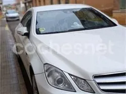 Blanco Usado 2009 Mercedes E250 Elegance Coupe | 7000 € (Precio justo)
