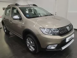 Beige Usado 2019 Dacia Sandero Essentiel Utilitario | 10.900 € (Precio justo)
