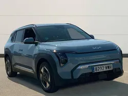 Azul Usado 2024 Kia EV3 2 SUV | 36.000 € (Precio justo)