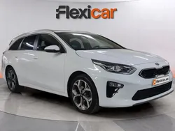 Blanco Usado 2021 Kia Ceed Familiar | 17.490 € (Precio justo)