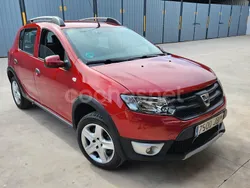 Granate Usado 2014 Dacia Sandero Stepway Utilitario | 6990 € (Precio justo)