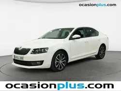 Blanco Usado 2017 Skoda Octavia Style Berlina | 17.750 € (Precio justo)