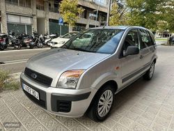 Gris / plata Usado 2011 Ford Fusion Ambiente Berlina | 5800 € (Un poco caro)