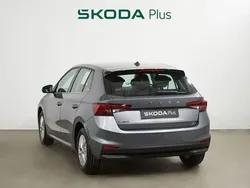 Gris Usado 2024 Skoda Fabia Selection | 17.500 € (Precio justo)