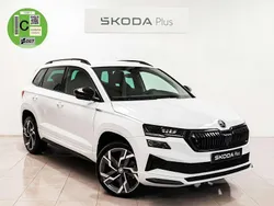 Blanco Usado 2024 Skoda Karoq SportLine SUV | 29.090 € (Un poco caro)