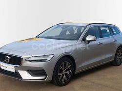 Gris / plata Usado 2025 Volvo V60 Core Familiar | 38.500 € (Precio justo)