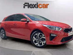 Azul Usado 2018 Kia Ceed Berlina | 15.490 € (Precio justo)