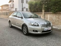 Gris / plata Usado 2007 Toyota Avensis Sol Berlina | 3800 € (Buen precio)