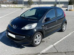 Usado 2009 Peugeot 107 Urban Move Utilitario | 3000 €