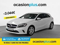 Blanco Usado 2018 Mercedes A200 Berlina | 20.290 € (Buen precio)