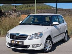 Blanco Usado 2011 Skoda Fabia Utilitario | 7590 € (Precio justo)