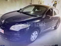 Negro Usado 2013 Renault Mégane III Authentique Berlina | 7999 € (Precio justo)