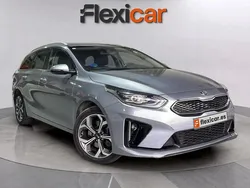 Gris Usado 2021 Kia Ceed Familiar | 12.990 € (Buen precio)