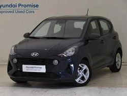 Gris/plata Usado 2022 Hyundai i10 Utilitario | 11.490 € (Precio justo)