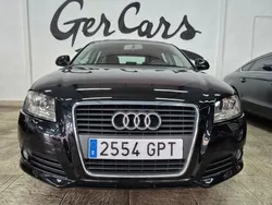 Negro Usado 2009 Audi A3 Attraction | 7495 € (Precio justo)
