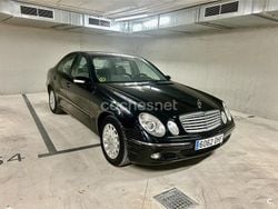 Negro Usado 2005 Mercedes E200 Elegance Berlina | 6500 €
