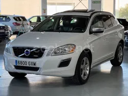 Blanco Usado 2010 Volvo XC60 R-Design SUV | 14.950 € (Un poco caro)