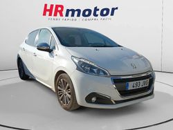 Usado 2016 Peugeot 208 Style Utilitario | 8350 € (Precio justo)