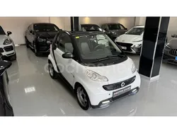 Blanco Usado 2014 Smart ForTwo Cabrio Pure Descapotable | 8900 €