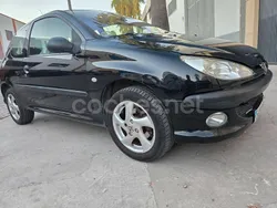 Negro Usado 2003 Peugeot 206 Berlina | 2550 € (Precio justo)