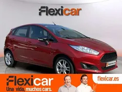 Burdeos Usado 2017 Ford Fiesta Trend Utilitario | 8390 € (Super precio)