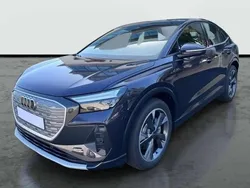 Burdeos Usado 2025 Audi Q4 Sportback e-tron Sport SUV | 51.490 €