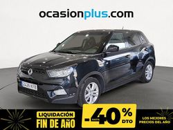 Negro Usado 2017 Ssangyong (KGM) Tivoli Limited SUV | 11.400 € (Precio justo)