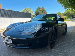 Negro Usado 2001 Porsche 911 Carrera 4 Coupe | 33.500 € (Precio justo)