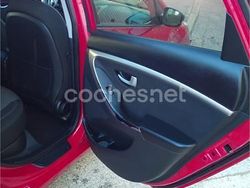 Rojo Usado 2014 Hyundai i30 GO! Berlina | 5990 € (Buen precio)