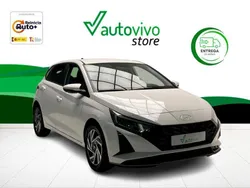 Blanco Usado 2024 Hyundai i20 Berlina | 16.700 € (Precio justo)