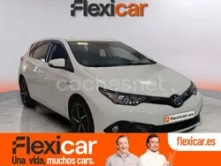 Blanco Usado 2018 Toyota Auris Hybrid Edition Berlina | 15.490 € (Precio justo)