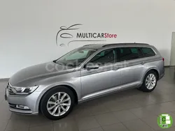 Gris / plata Usado 2019 VW Passat Advance Familiar | 18.600 € (Precio justo)