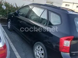 Negro Usado 2008 Kia Carens Monovolumen | 2700 € (Buen precio)