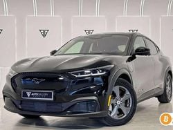 Negro Usado 2023 Ford Mustang Mach-E SUV | 35.900 € (Buen precio)