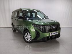 Verde Usado 2024 Ford Tourneo Courier Trend Monovolumen | 25.490 € (Precio justo)