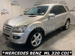 Gris / plata Usado 2007 Mercedes ML320 SUV | 16.900 €