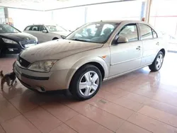 Marrón Usado 2003 Ford Mondeo Ghia Berlina | 2100 € (Precio justo)