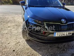 Negro Usado 2021 Skoda Karoq Ambition SUV | 25.000 € (Precio justo)