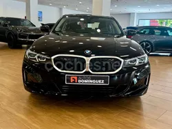 Gris / plata Usado 2023 BMW 318 Berlina | 29.900 € (Buen precio)