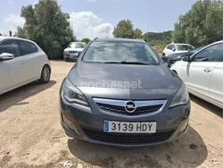 Gris / plata Usado 2011 Opel Astra Cosmo ST Familiar | 5900 € (Un poco caro)