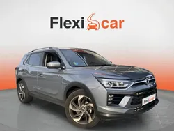 Gris Usado 2024 Ssangyong Korando Limited | 18.990 € (Precio justo)