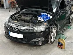 Negro Usado 2009 Opel Astra GTC Sport Berlina | 3800 € (Precio justo)