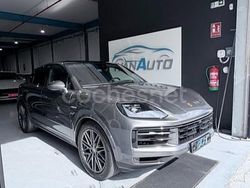 Gris / plata Usado 2024 Porsche Cayenne SUV | 109.990 € (Un poco caro)