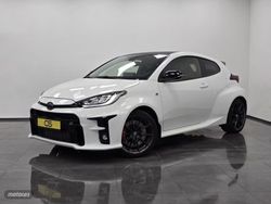 Blanco Usado 2021 Toyota Yaris Berlina | 31.990 € (Precio justo)