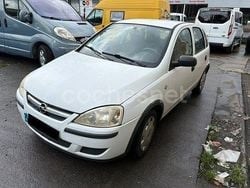 Blanco Usado 2006 Opel Corsa Essentia Utilitario | 2300 € (Buen precio)