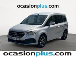 Gris plata Usado 2023 Mercedes 180 Berlina | 22.800 € (Precio justo)