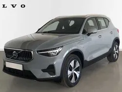 Gris Usado 2023 Volvo XC40 Core SUV | 37.900 € (Precio justo)